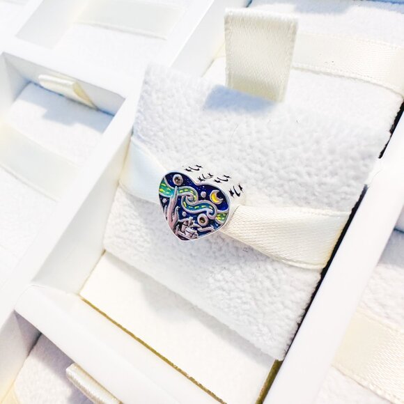 925 Sterling Silver Glow In The Dark Van Gogh Starry Night Heart Charm - Picture 5 of 8
